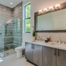 Best Bathroom Remodeling Companies image