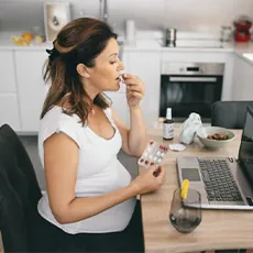 Best Prenatal Vitamins image