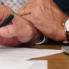 Debt Settlement vs. Bankruptcy image