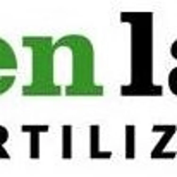 Green Lawn Fertilizing