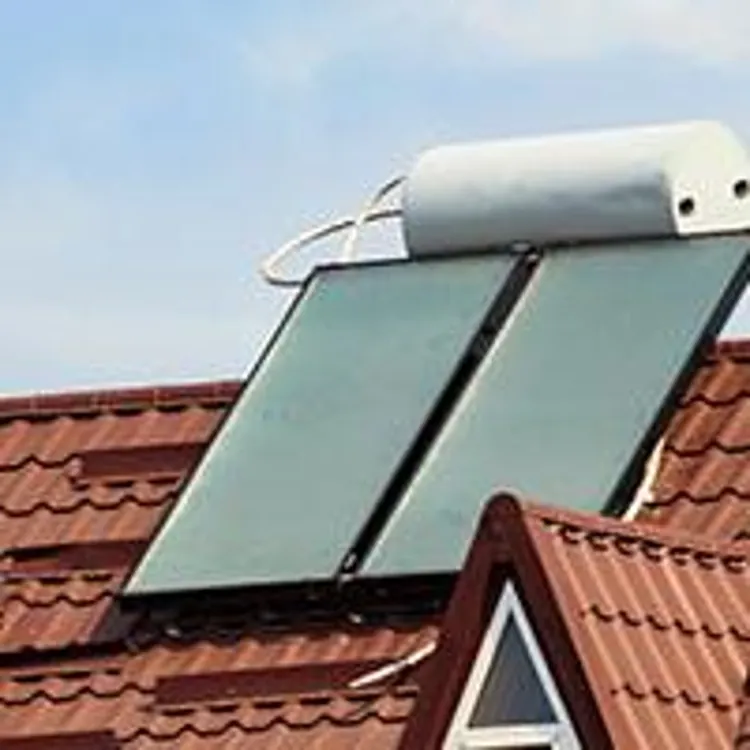 solar water heaters on rooftop