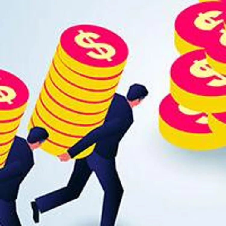 men carrying coins to pile