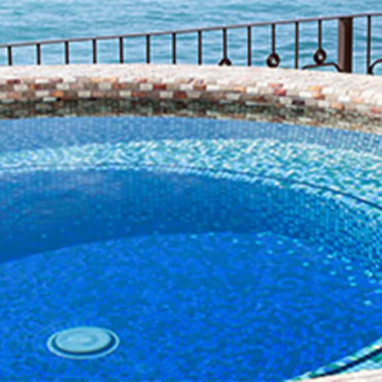 hot tub by the ocean